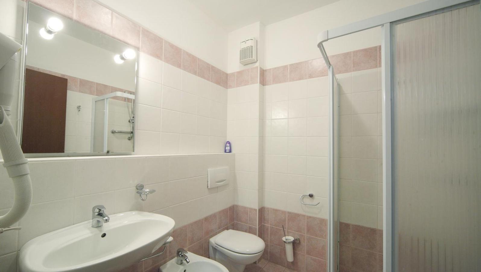Residence Isolino Verbania Kültér fotó