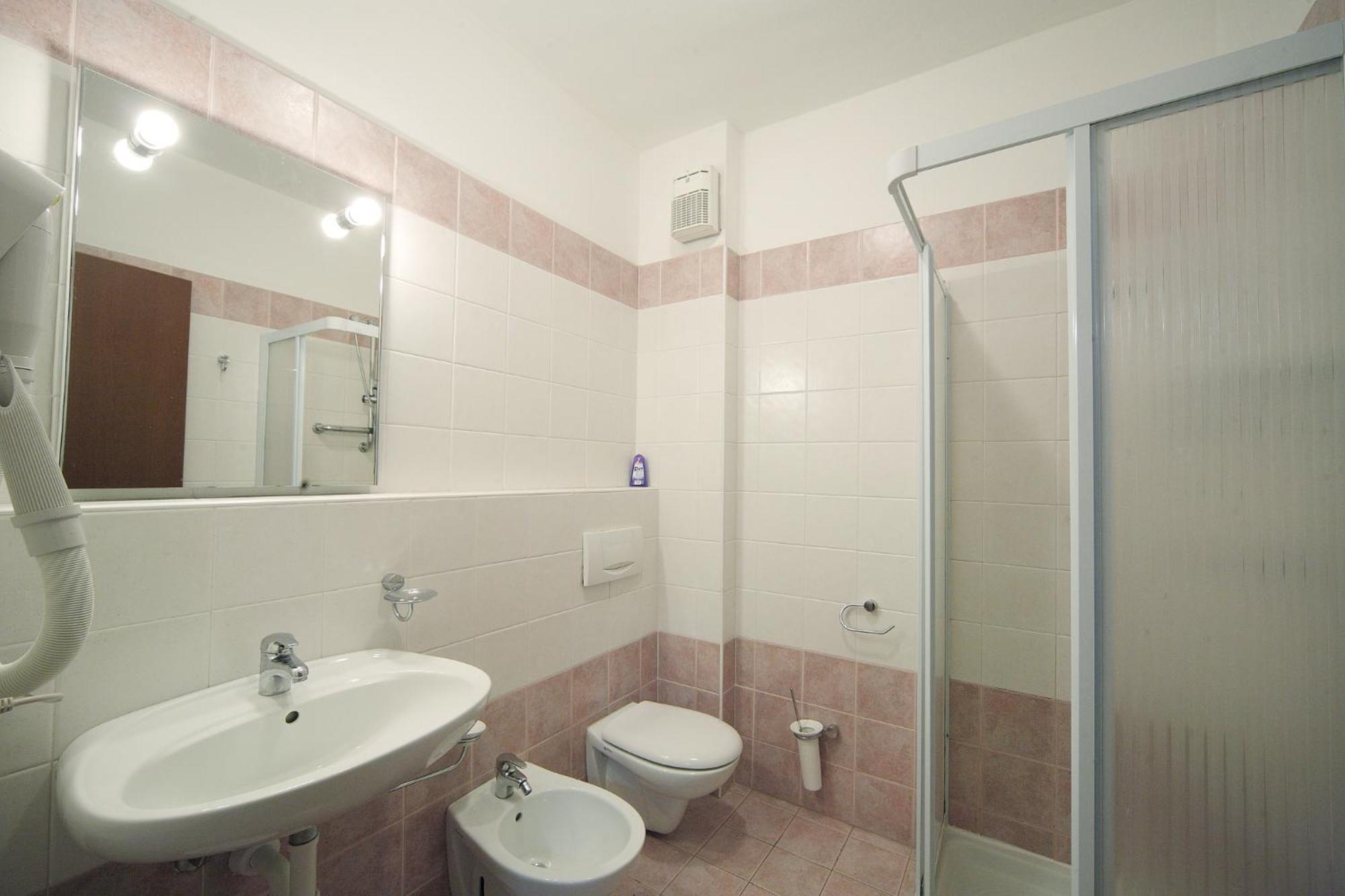 Residence Isolino Verbania Kültér fotó