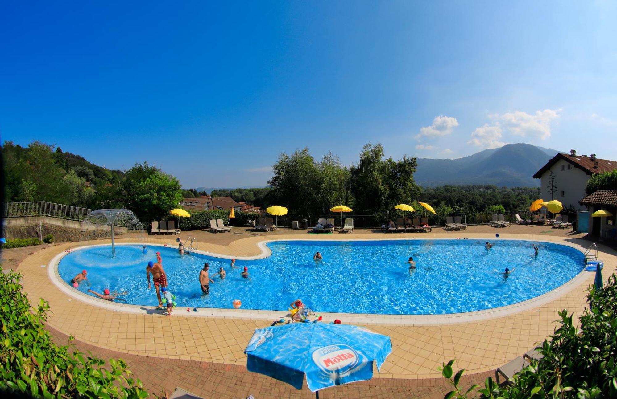 Residence Isolino Verbania Kültér fotó